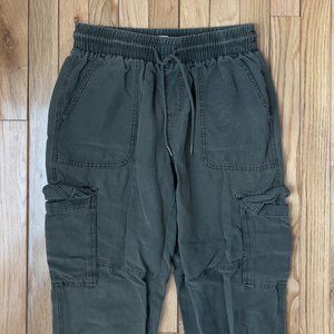 Garage Canvas Joggers